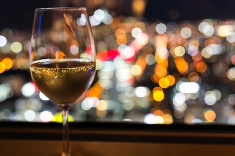ワイングラスで日本酒は気取り屋?なんて先入観はもう古い!!